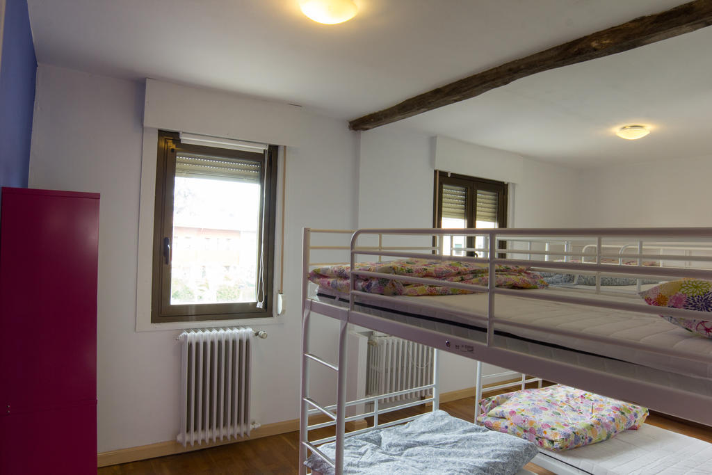 Xarma Hostel Pamplona Szoba fotó