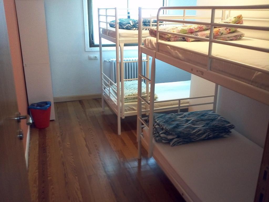 Xarma Hostel Pamplona Szoba fotó